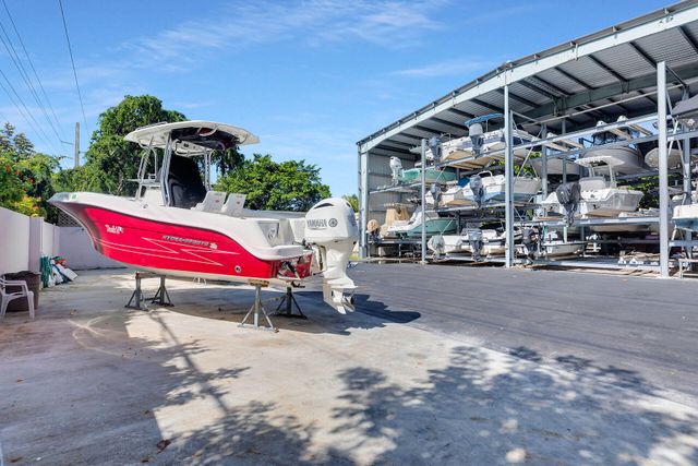 97652 Overseas Hwy Apt M8, Key Largo, FL 33037