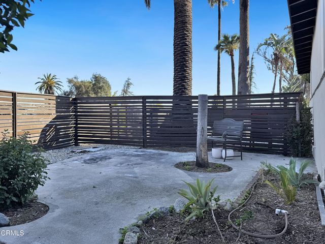 820 E Mendocino Street 1, Altadena, CA 91001