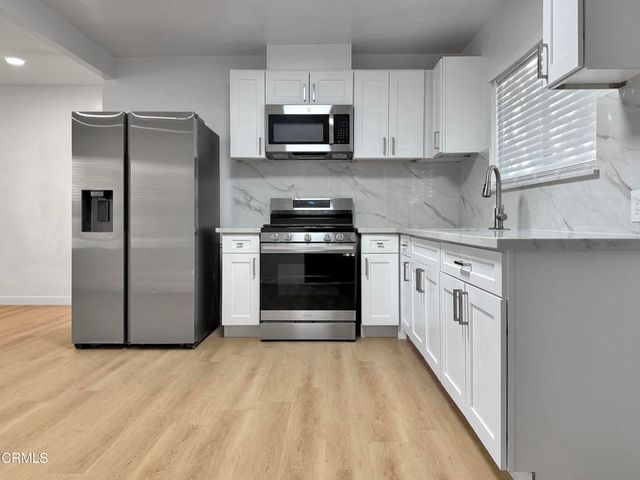 820 E Mendocino Street 1, Altadena, CA 91001