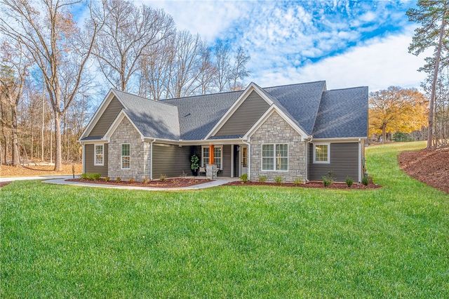 315 Lakefront Drive, Anderson, SC 29626