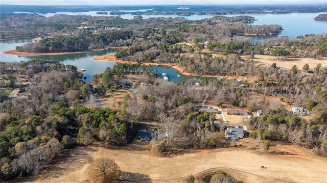 315 Lakefront Drive, Anderson, SC 29626