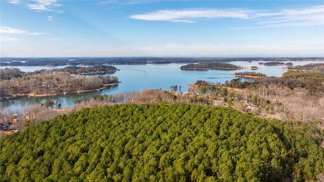 315 Lakefront Drive, Anderson, SC 29626
