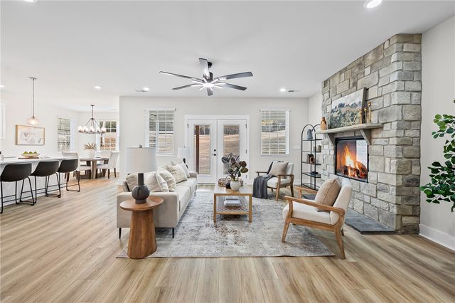 315 Lakefront Drive, Anderson, SC 29626