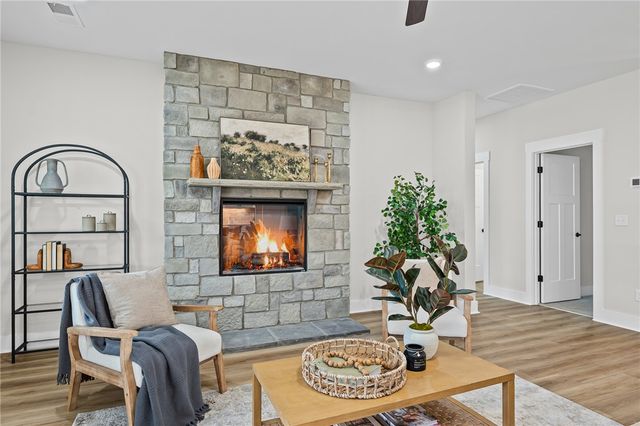 315 Lakefront Drive, Anderson, SC 29626