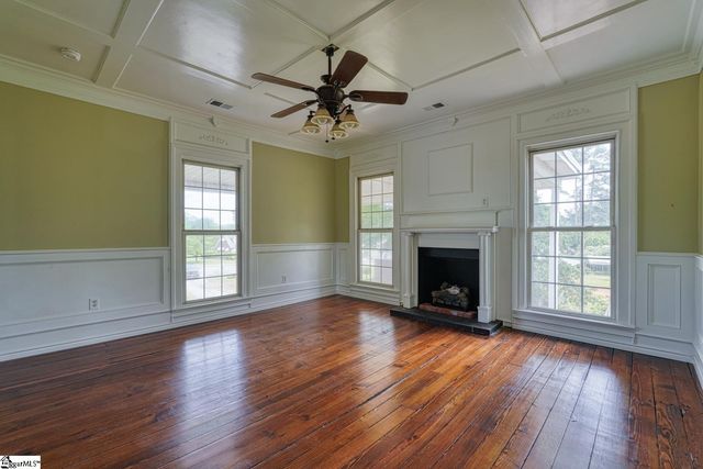 4279 N Blackstock Road, Spartanburg, SC 29301
