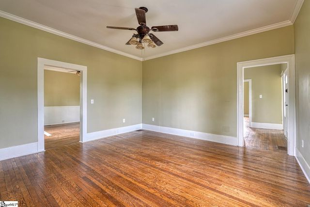 4279 N Blackstock Road, Spartanburg, SC 29301