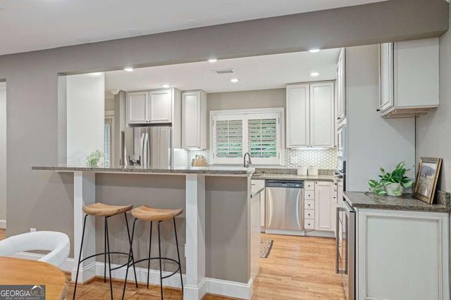 2492 Parkdale Place NE, Atlanta, GA 30305