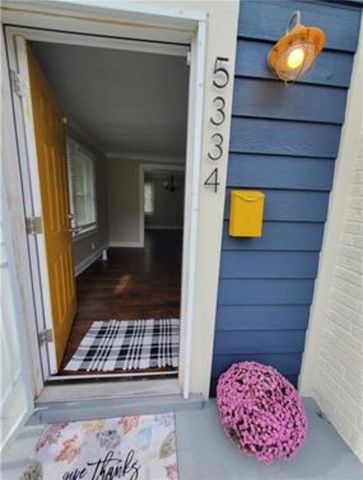 5334 Euclid Avenue, Kansas City, MO 64130