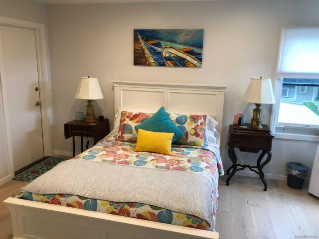 940 Sealane Dr 5, Encinitas, CA 92024