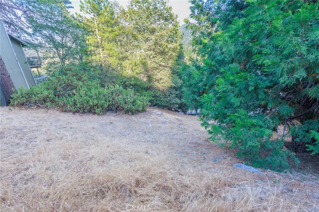 310 Wylerhorn, Crestline, CA 92325