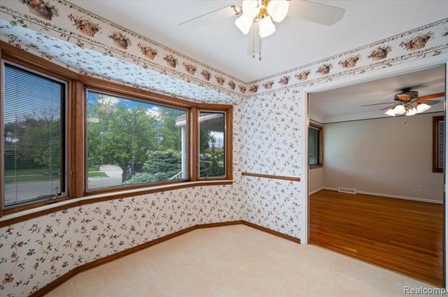 2211 White Avenue, Lincoln Park, MI 48146