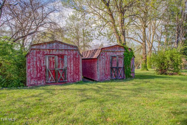 1302 Oxford Place, Johnson City, TN 37601