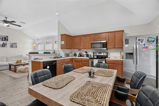 6241 Trinity Creek Drive, Fort Worth, TX 76179