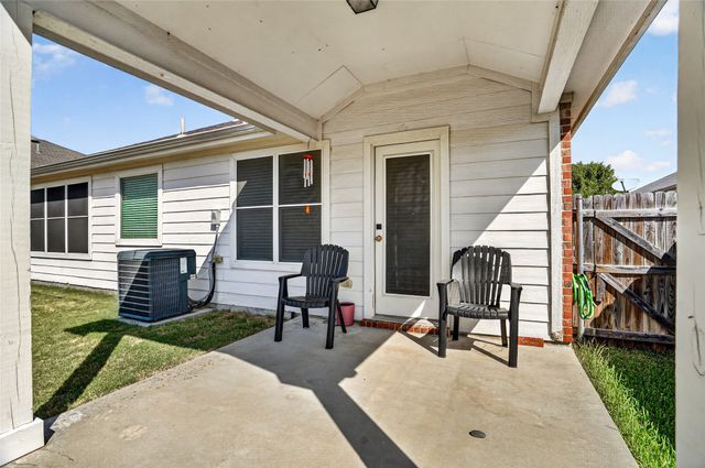 6241 Trinity Creek Drive, Fort Worth, TX 76179