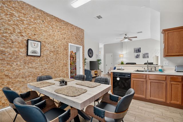 6241 Trinity Creek Drive, Fort Worth, TX 76179