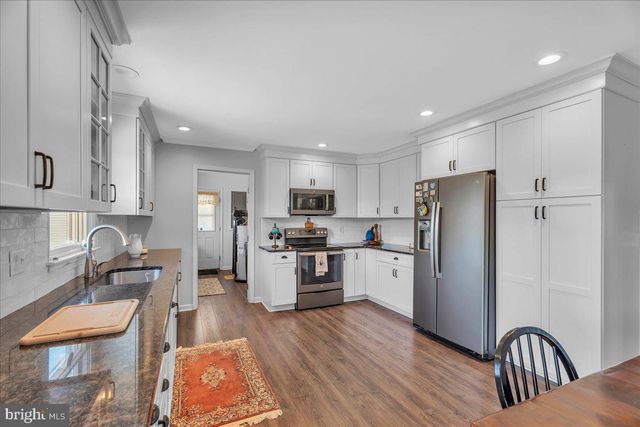 34 LAWRENCE RD, Quinton, NJ 08072
