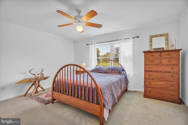 34 LAWRENCE RD, Quinton, NJ 08072