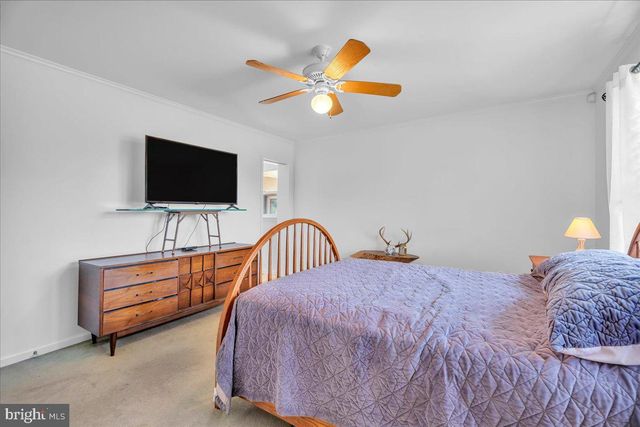 34 LAWRENCE RD, Quinton, NJ 08072