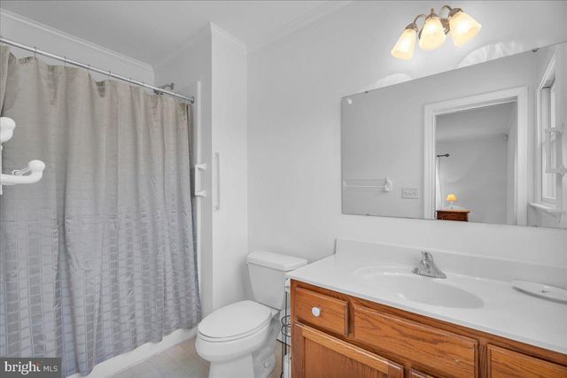 34 LAWRENCE RD, Quinton, NJ 08072