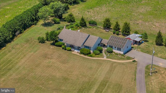 34 LAWRENCE RD, Quinton, NJ 08072
