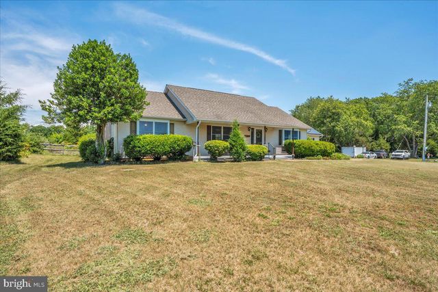 34 LAWRENCE RD, Quinton, NJ 08072