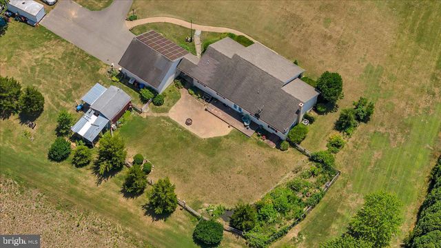 34 LAWRENCE RD, Quinton, NJ 08072