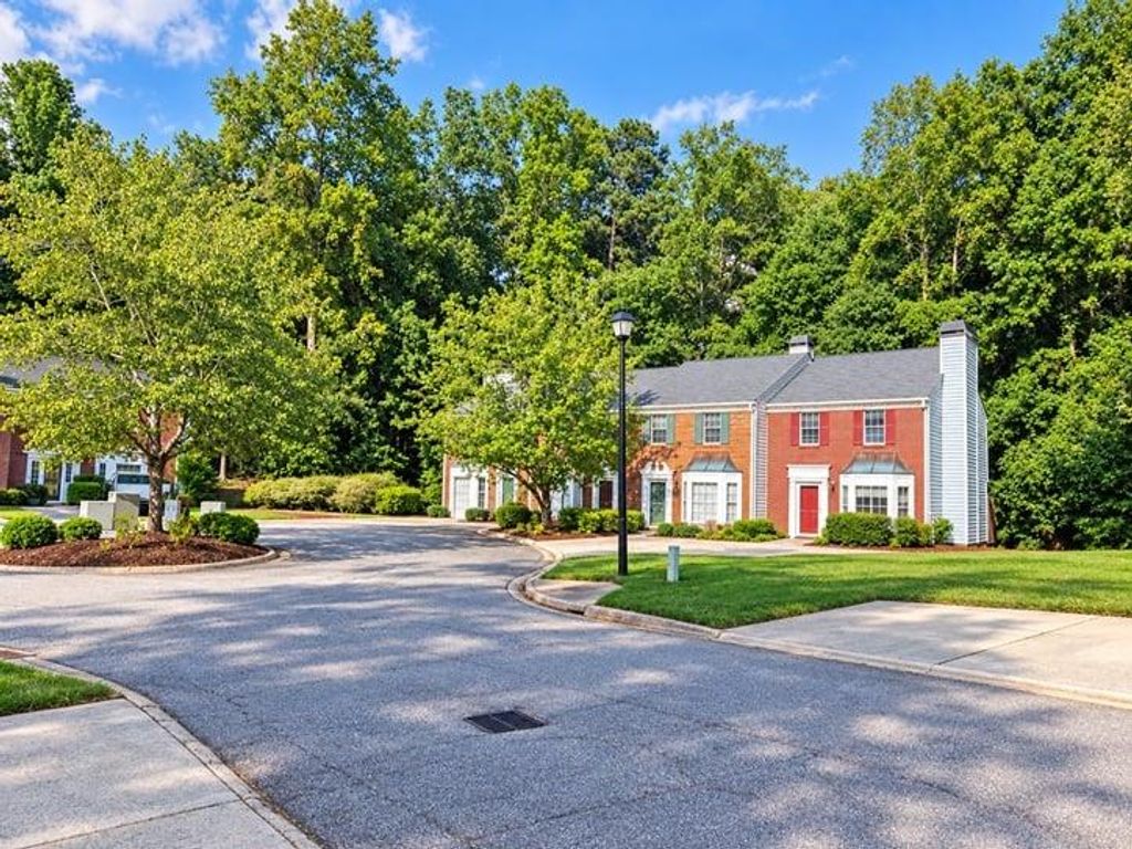732 Anderson Walk, Marietta, GA 30062
