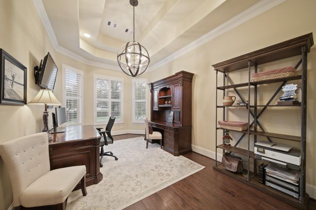2305 Farris Valley Lane, Friendswood, TX 77546