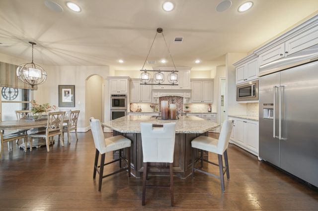 2305 Farris Valley Lane, Friendswood, TX 77546