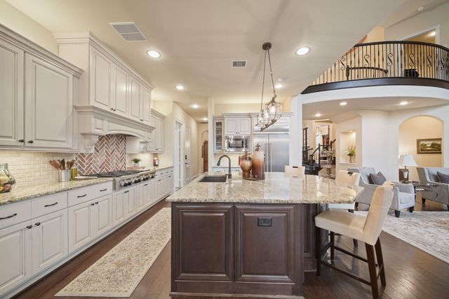 2305 Farris Valley Lane, Friendswood, TX 77546