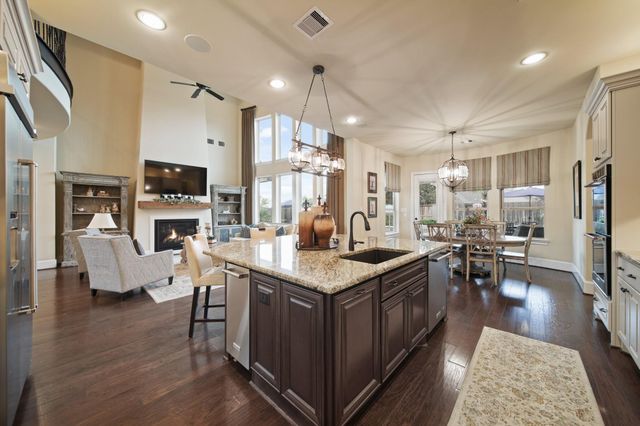 2305 Farris Valley Lane, Friendswood, TX 77546