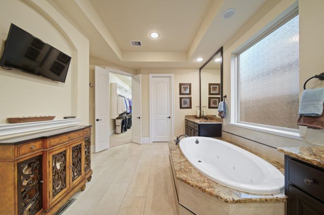 2305 Farris Valley Lane, Friendswood, TX 77546