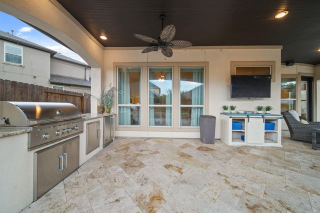 2305 Farris Valley Lane, Friendswood, TX 77546