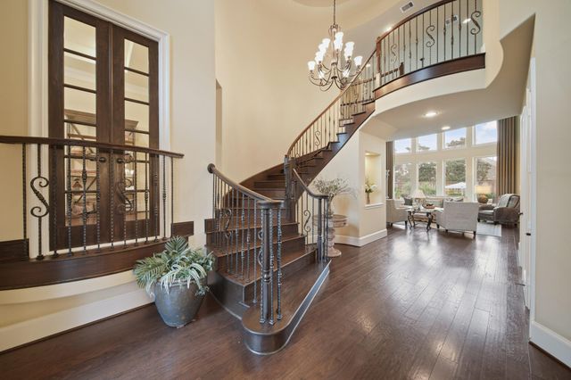 2305 Farris Valley Lane, Friendswood, TX 77546