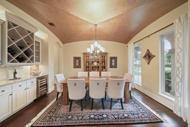2305 Farris Valley Lane, Friendswood, TX 77546