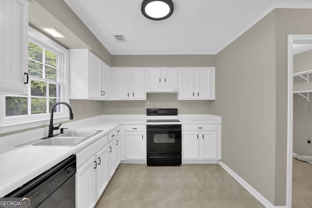 1853 Windcrest Drive SW, Lilburn, GA 30047