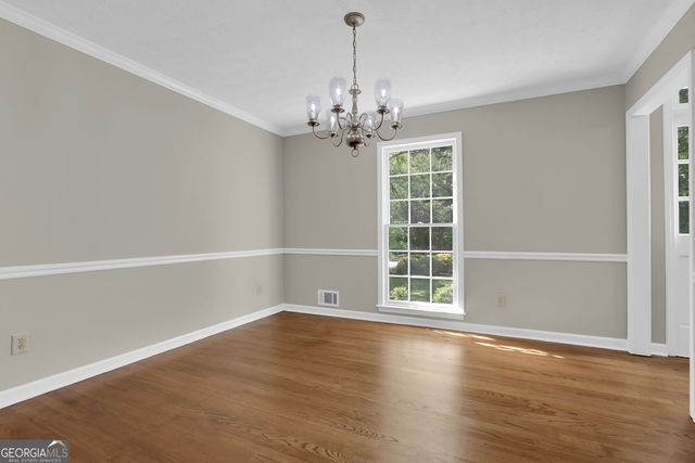 1853 Windcrest Drive SW, Lilburn, GA 30047