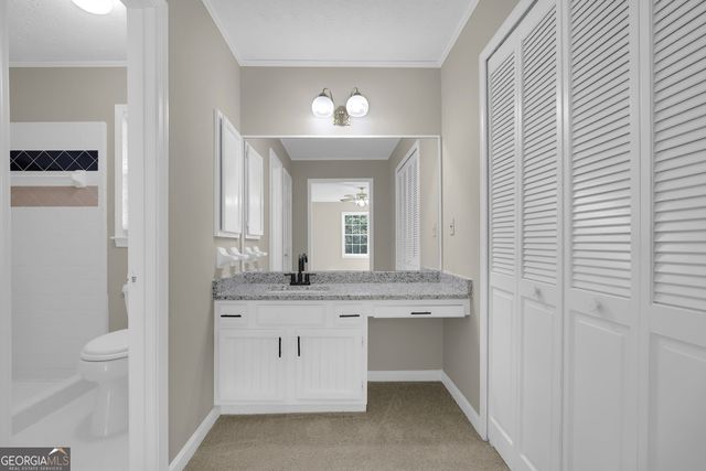 1853 Windcrest Drive SW, Lilburn, GA 30047