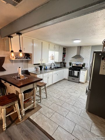 1518 Logwood, San Antonio, TX 78221