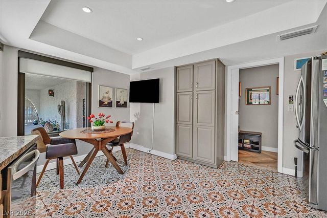 3305 Plaza Del Paz, Las Vegas, NV 89102