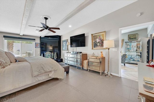 3305 Plaza Del Paz, Las Vegas, NV 89102