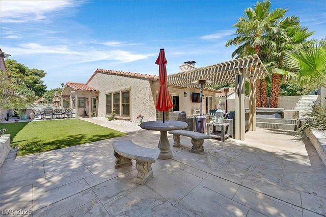 3305 Plaza Del Paz, Las Vegas, NV 89102