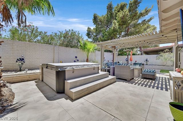 3305 Plaza Del Paz, Las Vegas, NV 89102