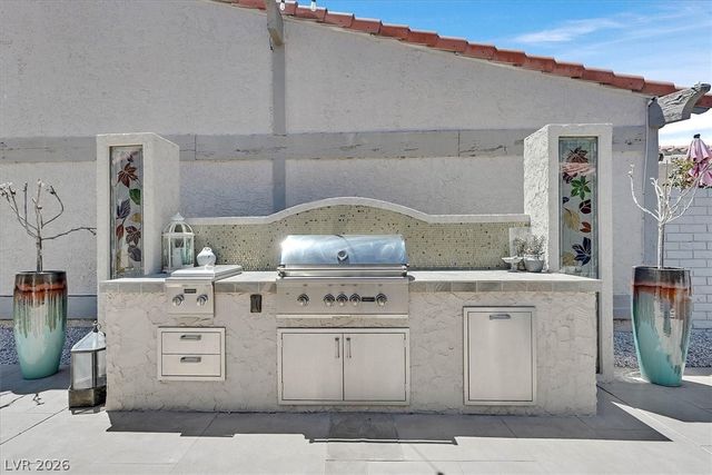 3305 Plaza Del Paz, Las Vegas, NV 89102