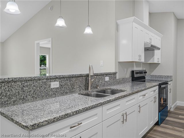 3021 Spruce Street, Zolfo Springs, FL 33890