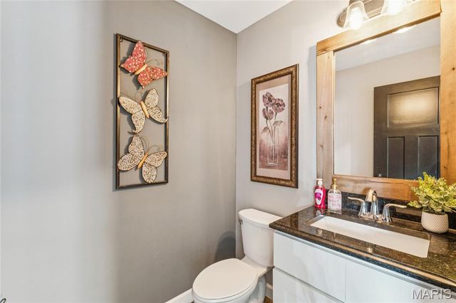 708 Conner Circle, Fairview Heights, IL 62208