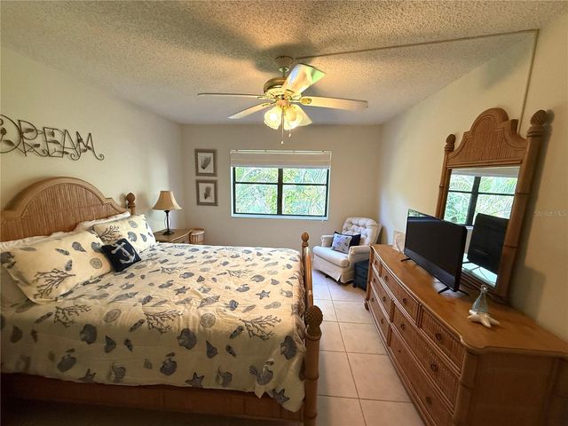 305 30TH AVENUE W A312, Bradenton, FL 34205