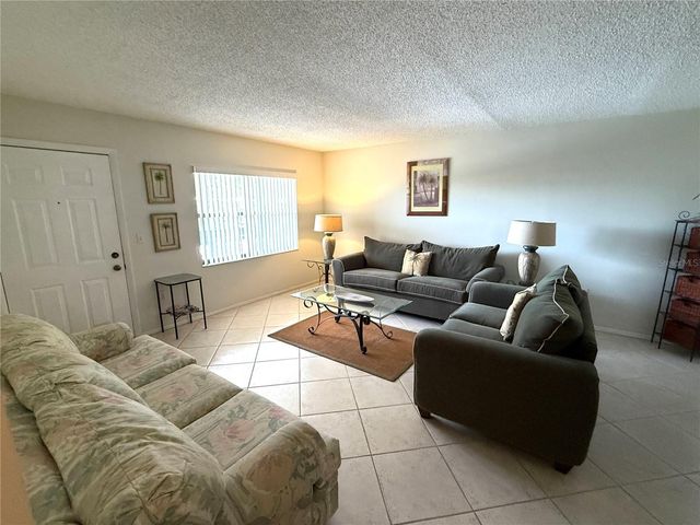 305 30TH AVENUE W A312, Bradenton, FL 34205
