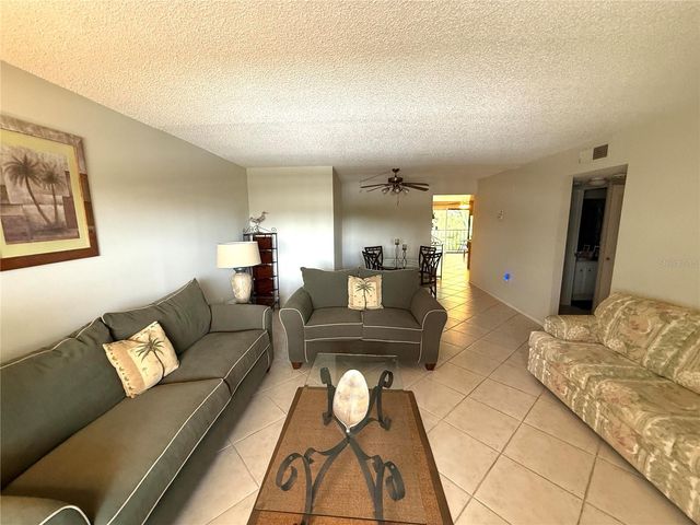 305 30TH AVENUE W A312, Bradenton, FL 34205