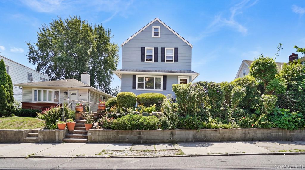 18 Edgewood Avenue, Yonkers, NY 10704